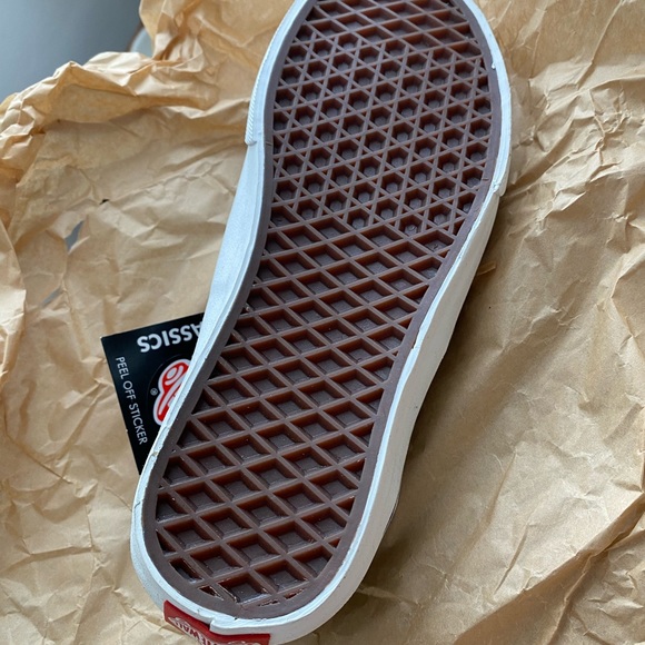 Descendents Vans Authentics Brand New Unworn - Picture 3 of 5